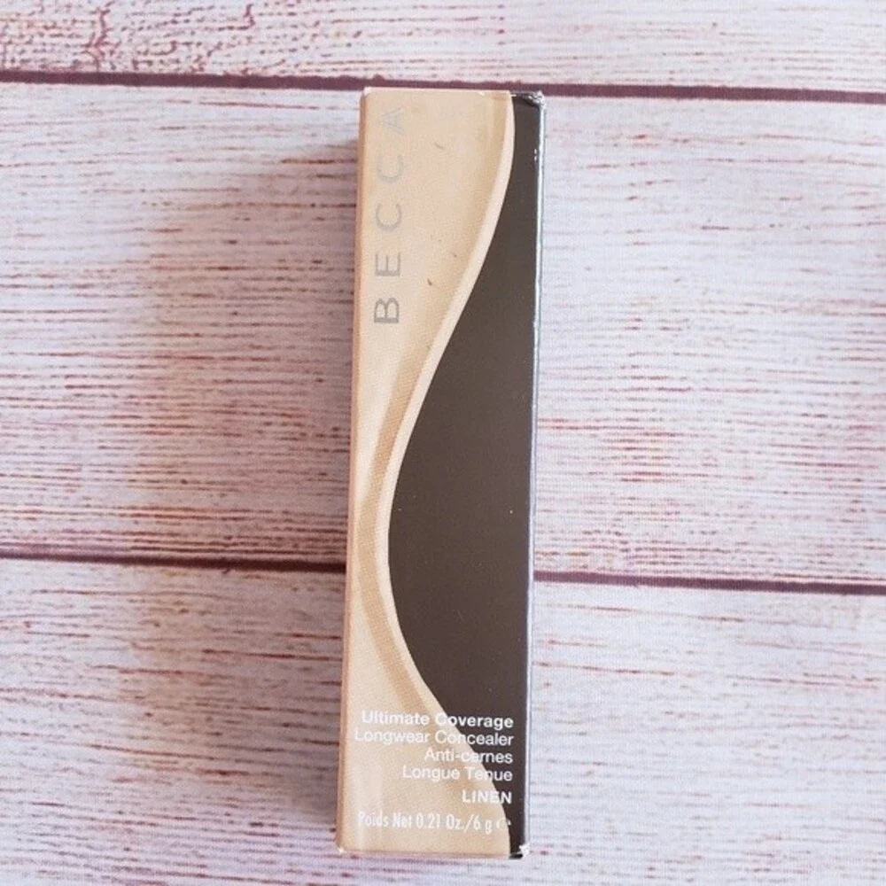 NIB Becca Ultimate Coverage Longwear Concealer in Linen